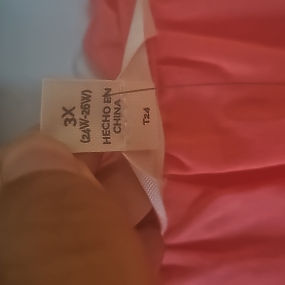 Plus size 3X tiered tie neck dress - Picture 8 of 11